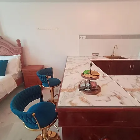 Resort Apartment Depan Laut Port Dickson Exterior photo